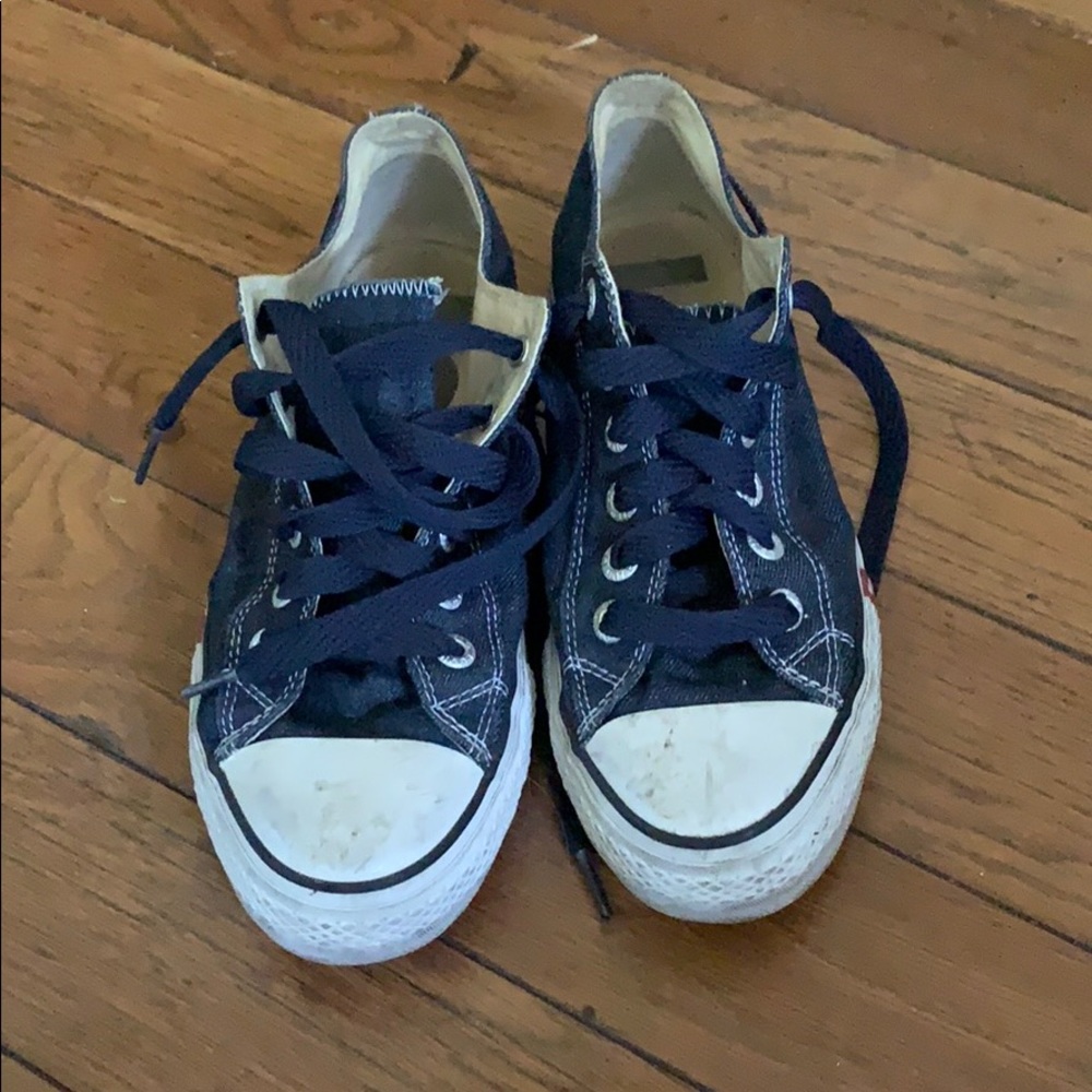 Levi’s Converse-style Sneakers | Size 8